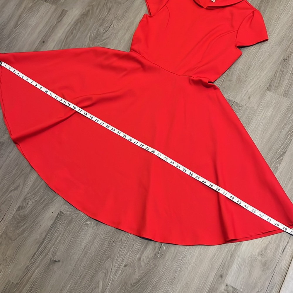 Absolutely gorgeous red dress ❤️. Size S - Picture 9 of 10